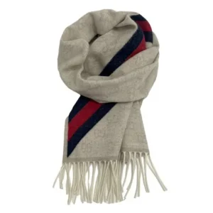 아직 늦지 않았다 구찌 시그니쳐 울실크 숄 가장많이 주목한