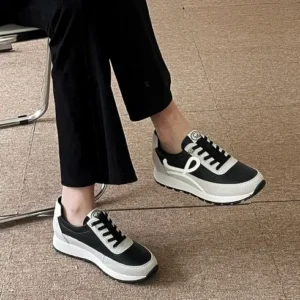 고물가 시대 알뜰 장보기 슈리오 소가죽 V포인트 스니커즈 혜택 알고가기