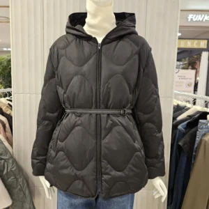정성가득 선물 요즘 대세인 ​꼼빠니아패딩 완벽한 스팩은 어디까지일까요? 상세히 리뷰 해보겠습니다.