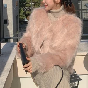 소름돋게 꼭 갖고싶은 ​퍼자켓 제가 소개해 드립니다