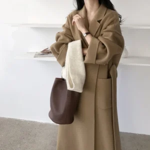 오늘 추천드려야 할 꼭 갖고싶은 ​핸드메이드 코트 제가 소개해 드립니다