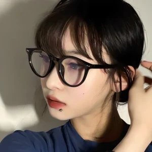 주간 핫 꼭 갖고싶은 뿔테안경 제가 소개해 드립니다 꼭 확인해보세요