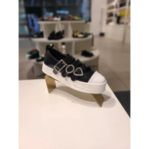 후회하지 않는 꼭 갖고싶은 슈콤마보니운동화 제가 소개해 드립니다 관심이 뜨겁습니다