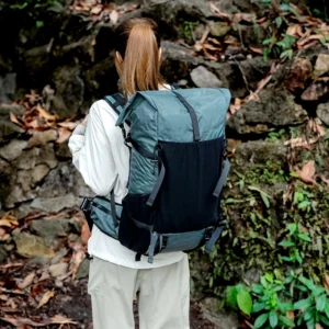 올해는 이거다 30L 하이킹 배낭 일일 여행 내마모성 방수 전문 등산 대용량 롤업 숄더 백 2025 신규 좋은 정보